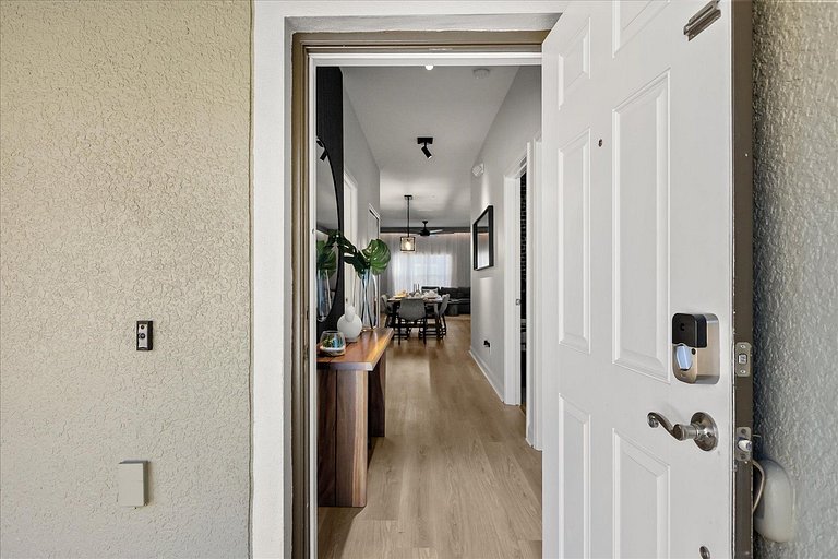 5 Bd / 4 Ba / Sleeps 12 / Paradise Palms Resort