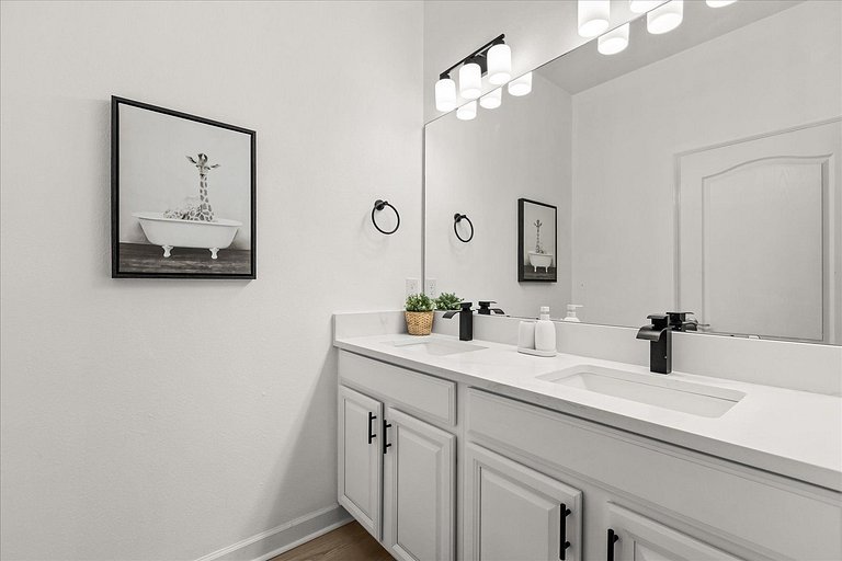 5 Bd / 4 Ba / Sleeps 12 / Paradise Palms Resort