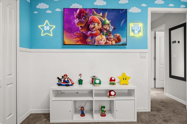 5 Bd / 4 Ba / Sleeps 12 / Paradise Palms Resort