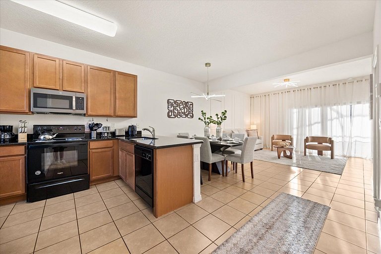 Cozy 3BR house affordable at Bella Vida Resort