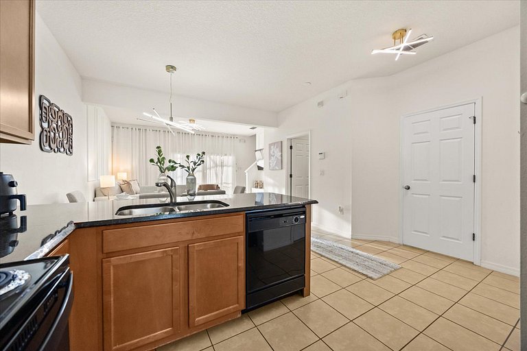 Cozy 3BR house affordable at Bella Vida Resort