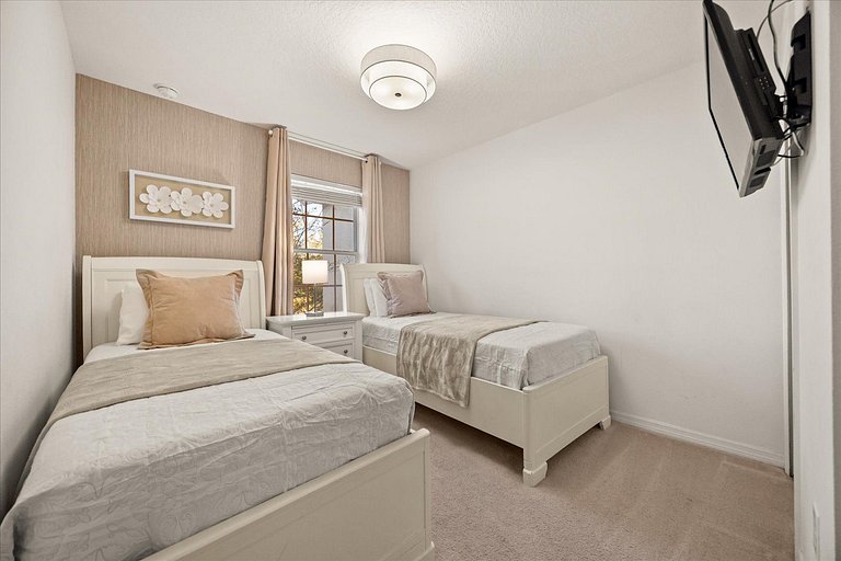 Cozy 3BR house affordable at Bella Vida Resort