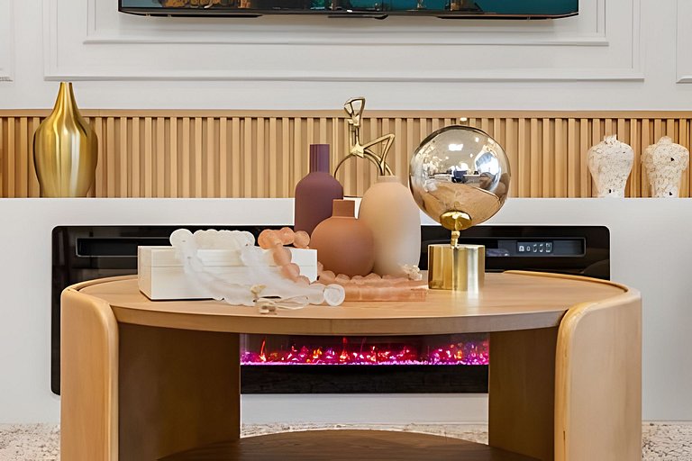 5 Bd / 4.5 Ba / Sleeps 14 / Windsor Cay Resort