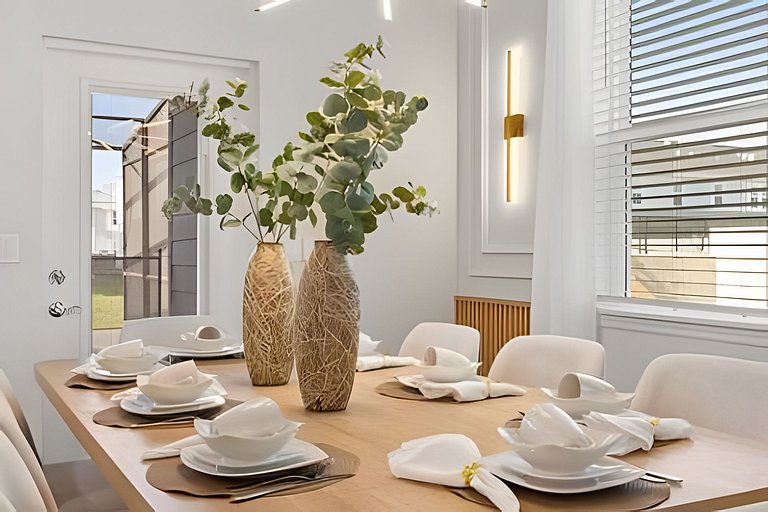 5 Bd / 4.5 Ba / Sleeps 14 / Windsor Cay Resort