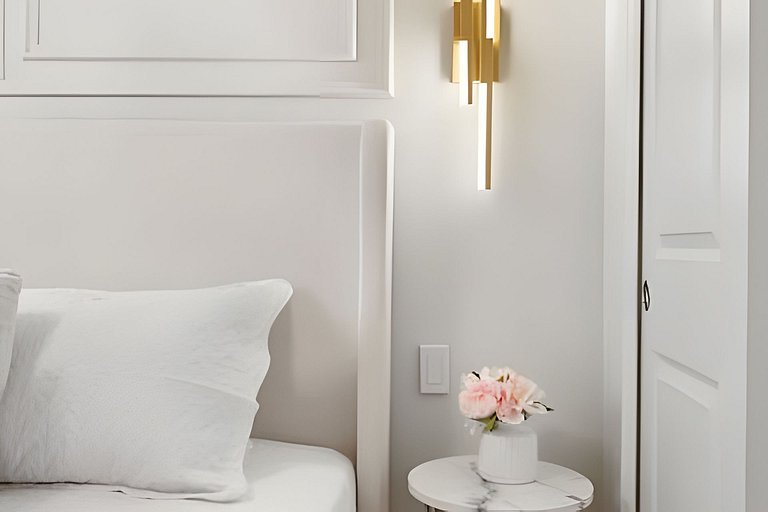 5 Bd / 4.5 Ba / Sleeps 14 / Windsor Cay Resort