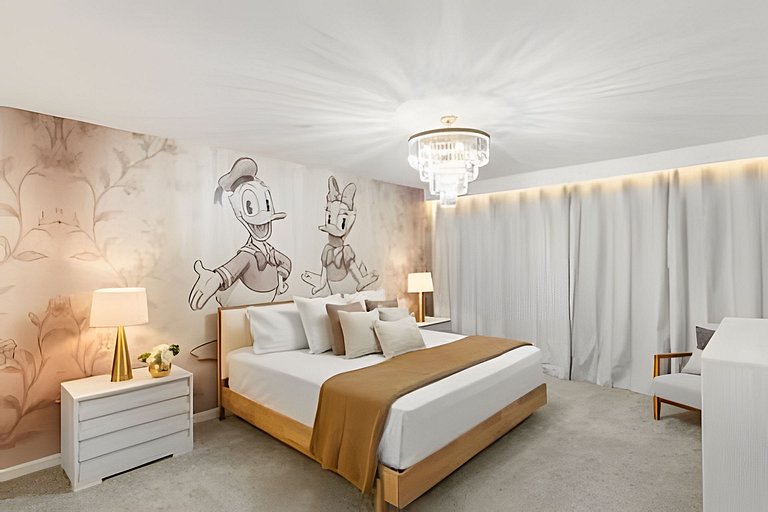 5 Bd / 4.5 Ba / Sleeps 14 / Windsor Cay Resort