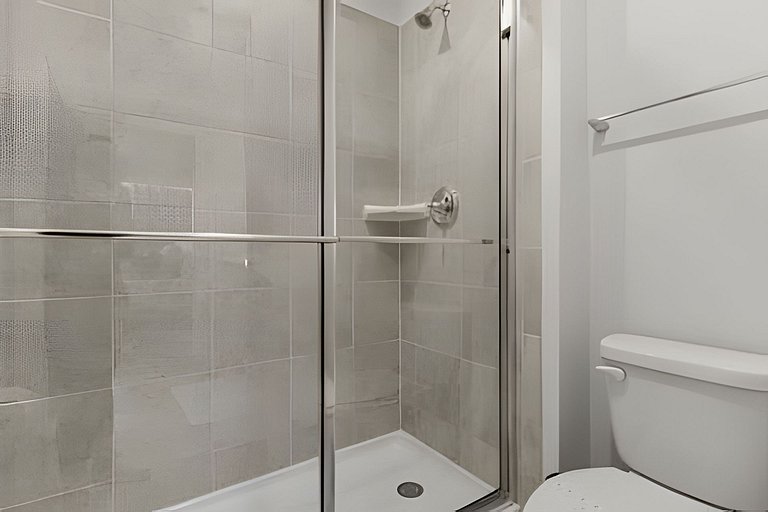 5 Bd / 4.5 Ba / Sleeps 14 / Windsor Cay Resort