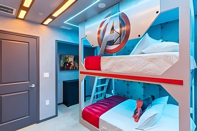 5 Bd / 4.5 Ba / Sleeps 14 / Windsor Cay Resort