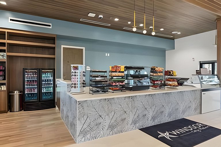 5 Bd / 4.5 Ba / Sleeps 14 / Windsor Cay Resort