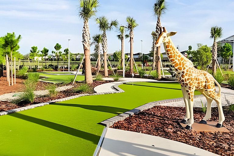 5 Bd / 4.5 Ba / Sleeps 14 / Windsor Cay Resort