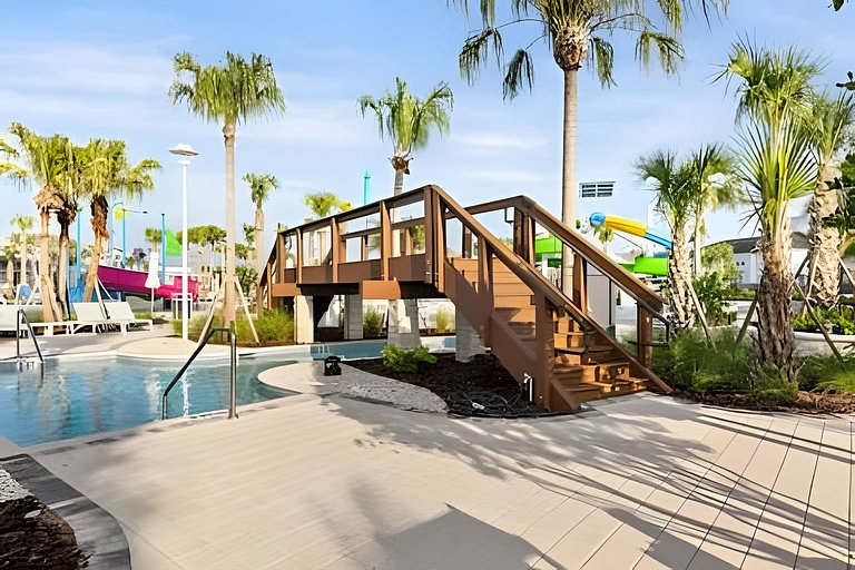 5 Bd / 4.5 Ba / Sleeps 14 / Windsor Cay Resort