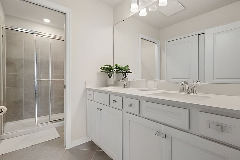 5 Bd / 4,5 Ba / Sleeps 14 / Windsor Cay Resort