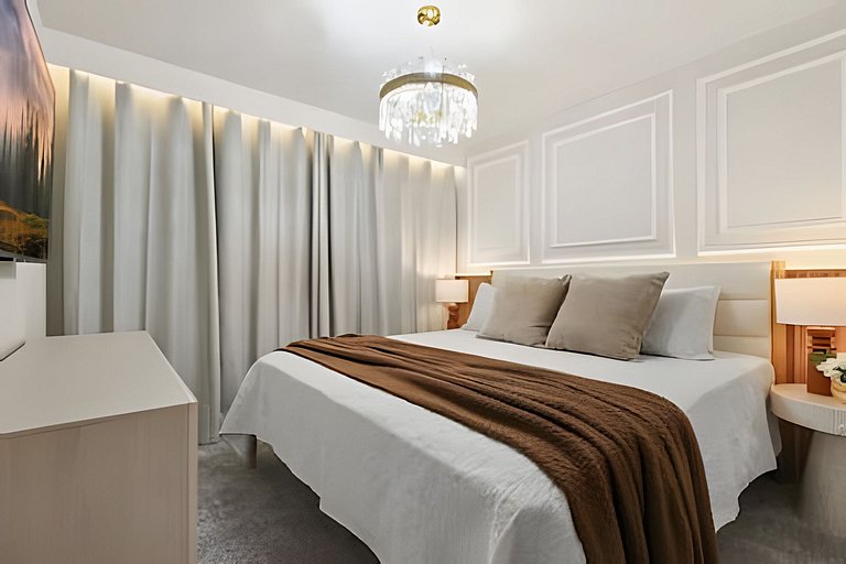 5 Bd / 4,5 Ba / Sleeps 14 / Windsor Cay Resort