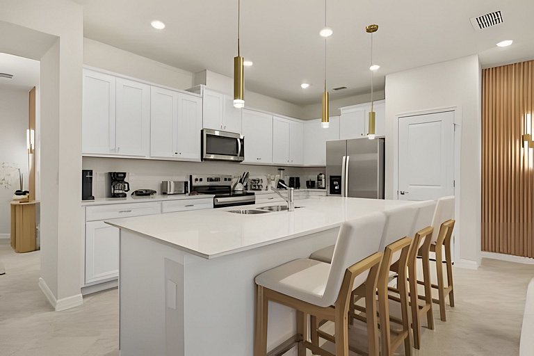 5 Bd / 4,5 Ba / Sleeps 14 / Windsor Cay Resort