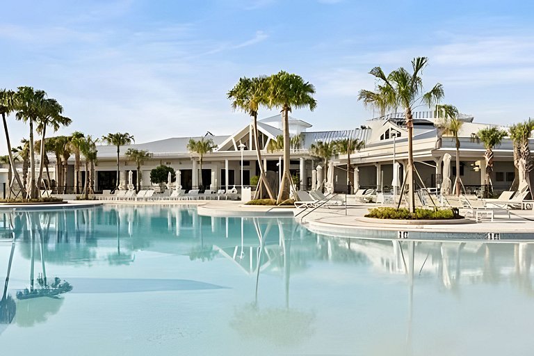 5 Bd / 4,5 Ba / Sleeps 14 / Windsor Cay Resort