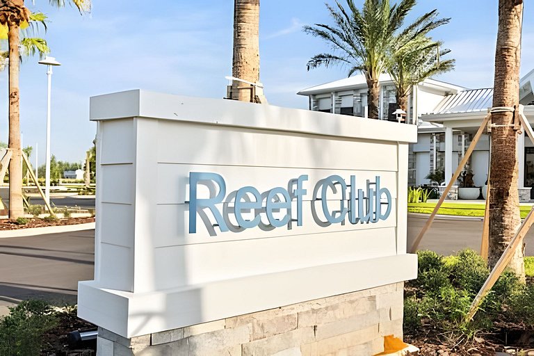 5 Bd / 4,5 Ba / Sleeps 14 / Windsor Cay Resort
