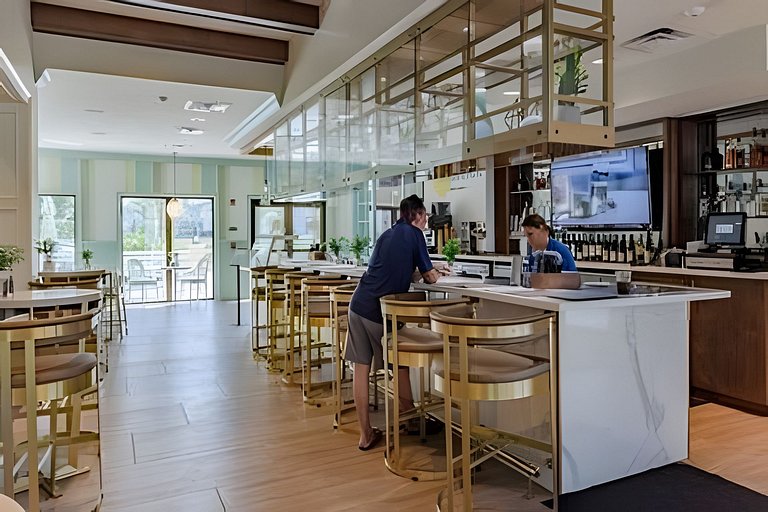 7 Bd / 6,5 Ba / Sleeps 18 / Solara Resort