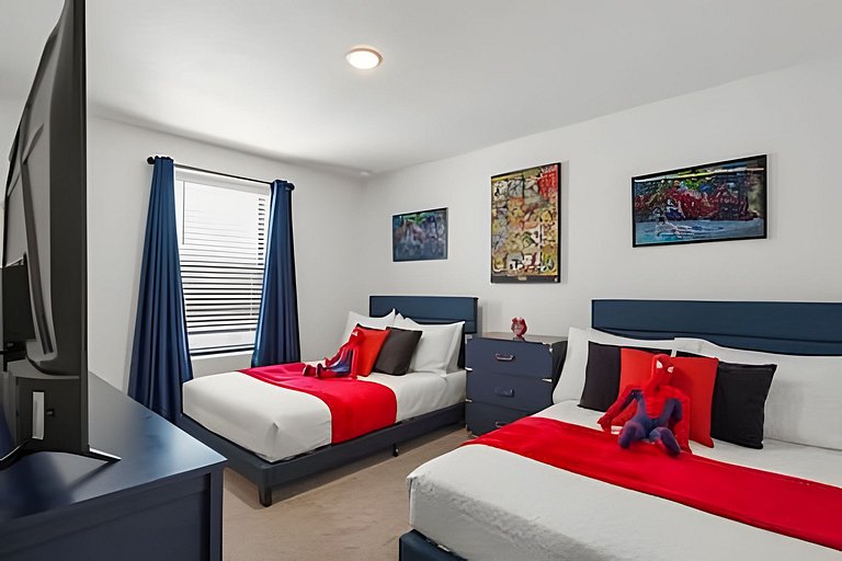 3 Bd / 3 Ba / Sleeps 8 / The hub