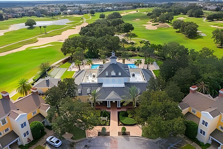 6 Bd / 3,5 Ba / Sleeps 22 / Reunion Village