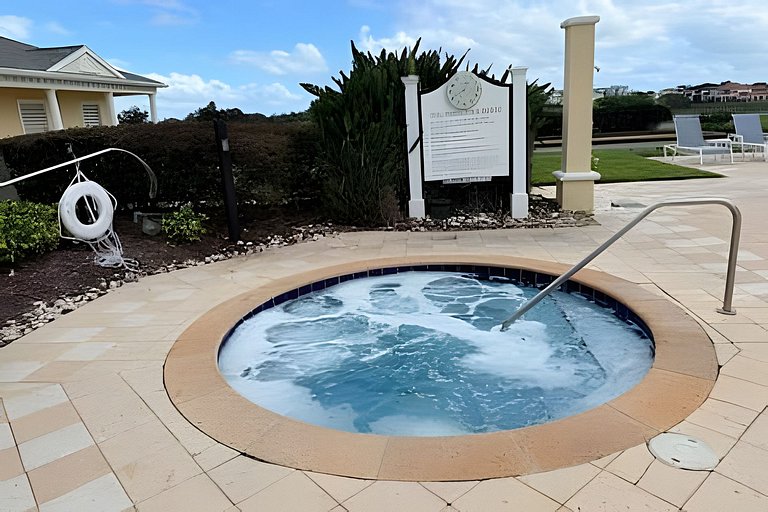 6 Bd / 3,5 Ba / Sleeps 22 / Reunion Village
