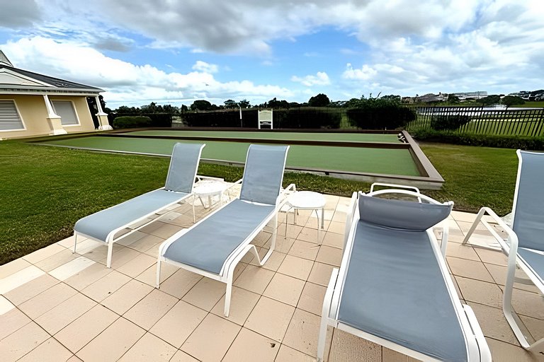 6 Bd / 3,5 Ba / Sleeps 22 / Reunion Village