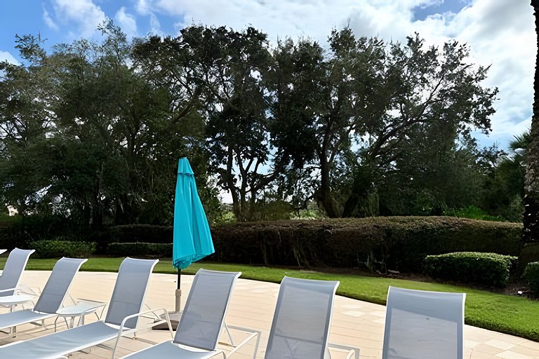 6 Bd / 3,5 Ba / Sleeps 22 / Reunion Village