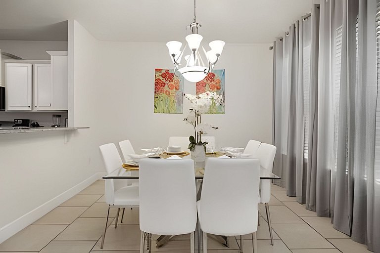 6 Bd / 4.5 Ba / Sleeps 12 / Solterra Resort