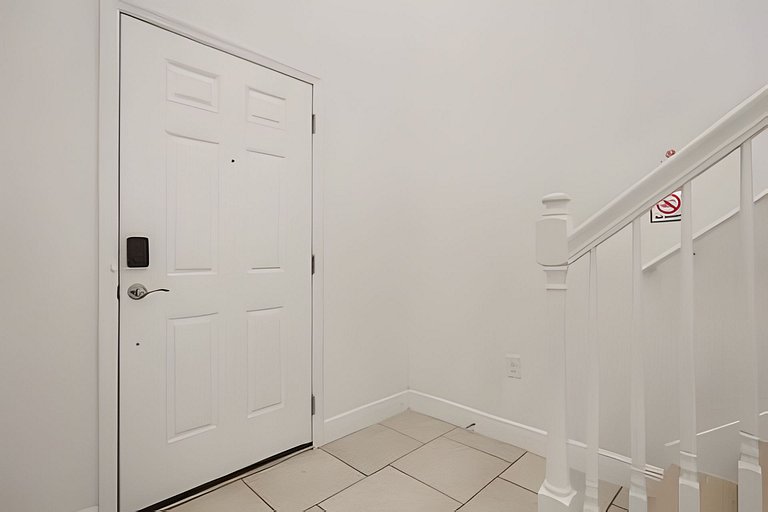6 Bd / 4.5 Ba / Sleeps 12 / Solterra Resort