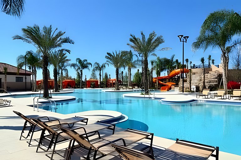 6 Bd / 4.5 Ba / Sleeps 12 / Solterra Resort