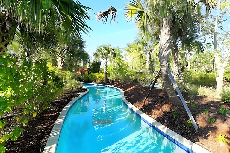 6 Bd / 4.5 Ba / Sleeps 12 / Solterra Resort