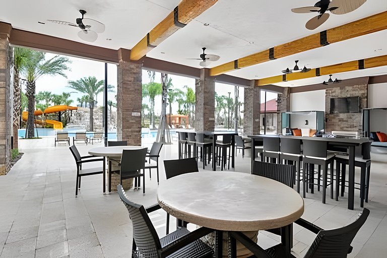 6 Bd / 4.5 Ba / Sleeps 12 / Solterra Resort