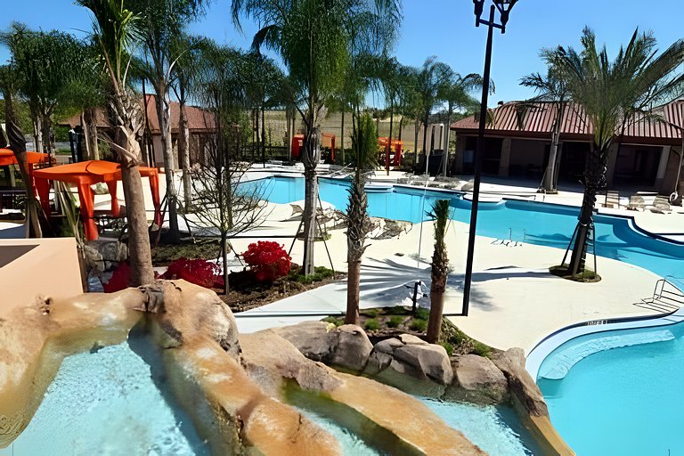 6 Bd / 4.5 Ba / Sleeps 12 / Solterra Resort