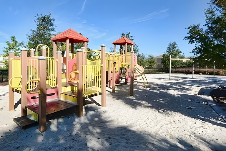 6 Bd / 4.5 Ba / Sleeps 12 / Solterra Resort