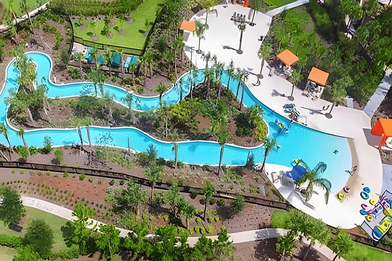 6 Bd / 4.5 Ba / Sleeps 12 / Solterra Resort